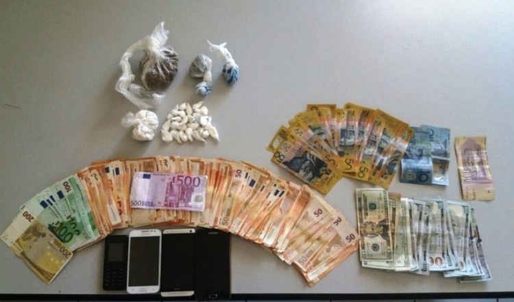 Σπείρα Αλβανών και Σκοπιανού διακινούσε ναρκωτικά στη Μύκονο