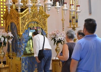 Αποστολή στην Παναγία Σουμελά του Βερμίου –  Πλήθος κόσμου έχουν ήδη κατασκηνώσει στην Καστανιά
