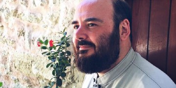 Η viral ανάρτηση ιερέα για τον γιο του που απέτυχε στις πανελλαδικές