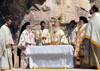 Το παρασκήνιο του ανοίγματος της Παναγίας Σουμελά τον Δεκαπενταύγουστο του 2010