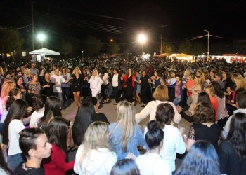 Βούλιαξε η Κοζάνη από το διήμερο παραδοσιακό γλέντι που έκανε ο Πολιτιστικός Σύλλογος «Πλατάνια» (βίντεο)