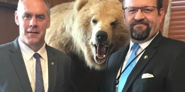 Και άλλος σύμβουλος Τραμπ εκτός Λευκού Οίκου