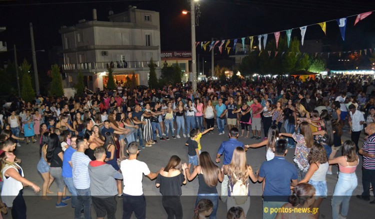 Διήμερο ποντιακό γλέντι στην Παναγία Σουμελά Αχαρνών για την Κοίμηση της Θεοτόκου