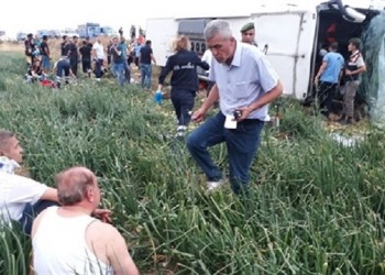 Νεκροί σε ανατροπή λεωφορείου στην Αμάσεια