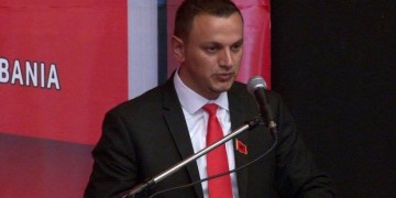 Αλβανός εθνικιστής καλεί τον UCK στις εκδηλώσεις για τον Άγιο Κοσμά