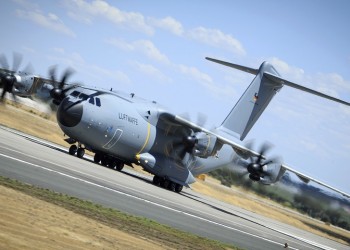 Γερμανοί βουλευτές στην στρατιωτική βάση του Ικονίου στην Τουρκία