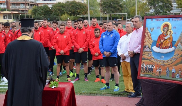 Αγιασμός στον Απόλλωνα Πόντου: Η Παναγία Σουμελά και τα όνειρα για τη Super League