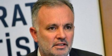 Προσωρινά ελεύθερος ο βουλευτής του κουρδικού κόμματος HDP Αϊχάν Μπιλγκέν