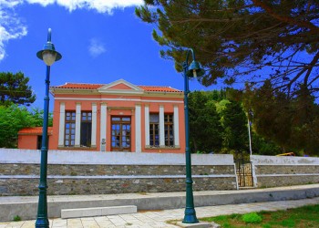 Μετά από σχεδόν 100 χρόνια, σήμερα στην Ερεικούσσα δεν χτύπησε το κουδούνι
