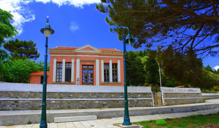 Μετά από σχεδόν 100 χρόνια, σήμερα στην Ερεικούσσα δεν χτύπησε το κουδούνι