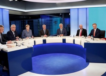 Σε αναζήτηση κυβερνητικών εταίρων η Μέρκελ – Απέκλεισε το ενδεχόμενο σχηματισμού κυβέρνησης μειοψηφίας