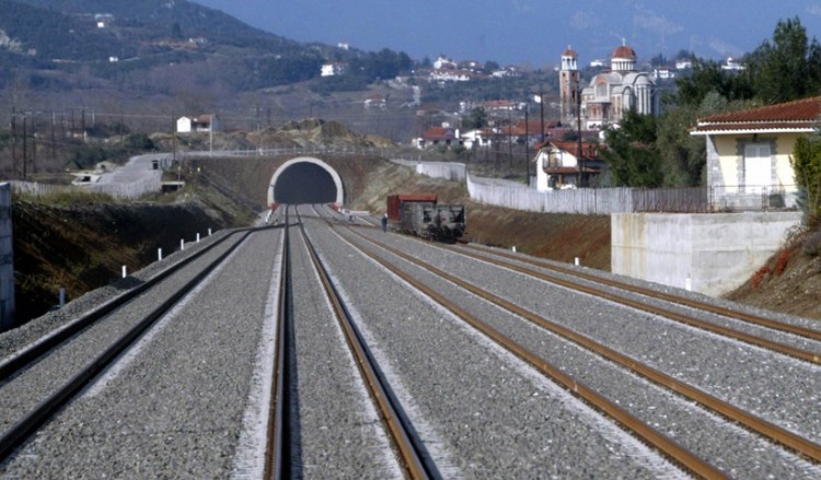 Διακοπή κυκλοφορίας τρένων μεταξύ Λιανοκλαδίου-Μπράλου λόγω εκτροχιασμού αμαξοστοιχίας
