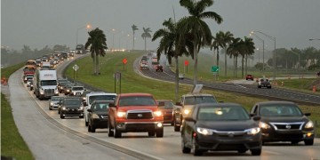 Τυφώνας Ίρμα: Πάνω από έξι εκατομμύρια άνθρωποι καλούνται να εκκενώσουν τη Φλόριντα