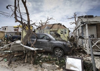 Θάνατος και καταστροφή στο πέρασμα του τυφώνα Ίρμα