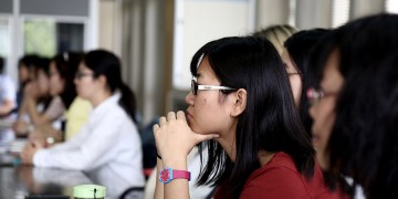 «Μάθε παιδί μου γράμματα», από Δευτέρα, για 20 φοιτητές του ΕΚΠΑ made in… China