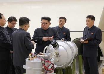 Με πυρηνική καταστροφή απειλεί η Βόρεια Κορέα