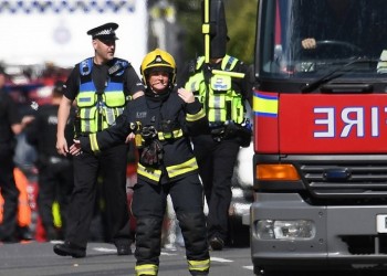 Ανθρωποκυνηγητό για τους δράστες της επίθεσης στο μετρό του Λονδίνου