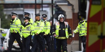 Λονδίνο: Συνελήφθη 18χρονος για την επίθεση στο μετρό