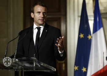 Εμανουέλ Μακρόν: Να αναληφθούν μέτρα για την ελάφρυνση του χρέους – Το ΔΝΤ να μην προβάλει νέους όρους