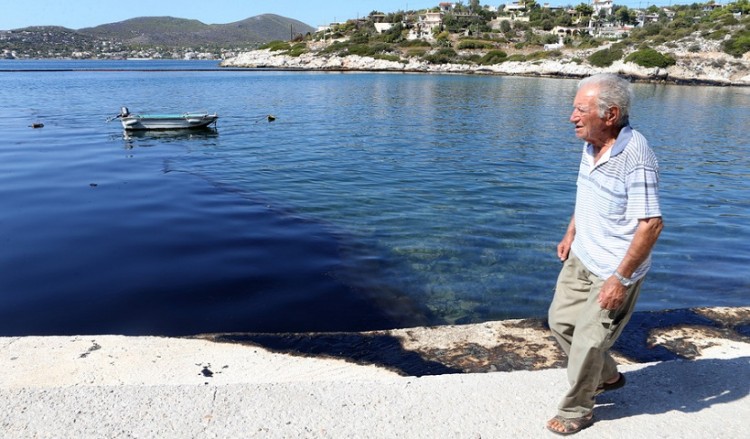 Τη δικογραφία για τη βύθιση του «Αγία Ζώνη II» ζήτησε η εισαγγελέας