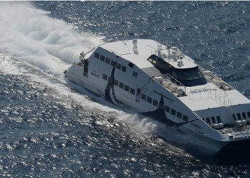 Τέσσερις τραυματίες από πρόσκρουση ταχύπλοου στο λιμάνι της Σίφνου