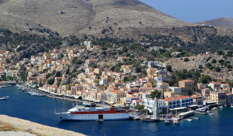 Η Τουρκία μπλοκάρει τον τουρκικό τουρισμό προς τα ελληνικά νησιά
