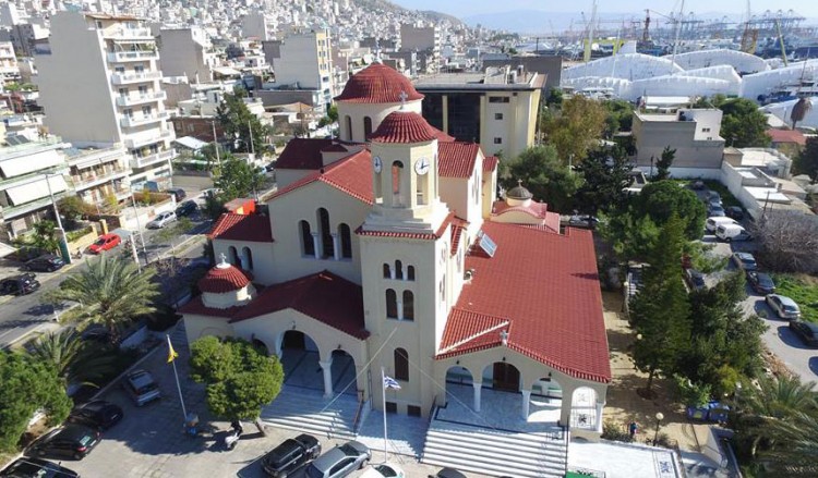 Το Πέραμα υποδέχεται την εικόνα του Αγίου Γεωργίου του Τροπαιοφόρου από το Φαναράκι του Βοσπόρου