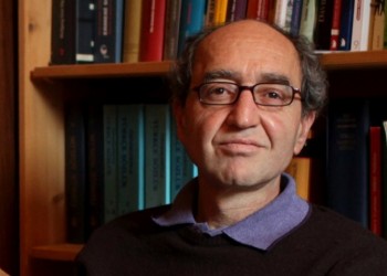 Ισπανία: Απορρίφθηκε το αίτημα έκδοσης στην Τουρκία του συγγραφέα Ντογάν Ακανλί
