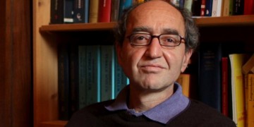 Ισπανία: Απορρίφθηκε το αίτημα έκδοσης στην Τουρκία του συγγραφέα Ντογάν Ακανλί