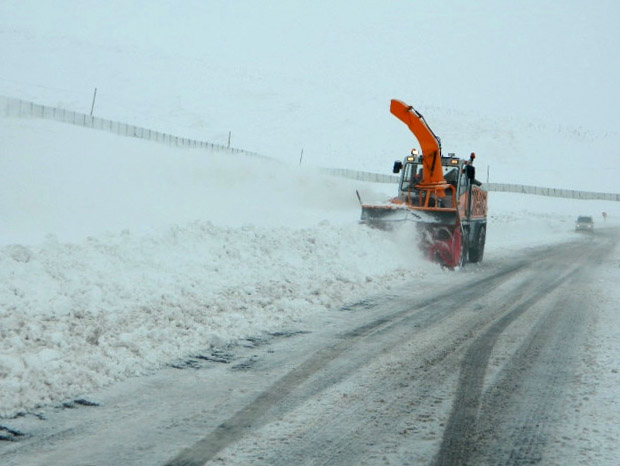 Έκλεισαν οι δρόμοι στο Αρνταχάν του Πόντου λόγω χιονόπτωσης