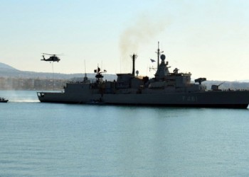 Παραμένει το θωρηκτό «Αβέρωφ» στο λιμάνι της Θεσσαλονίκης