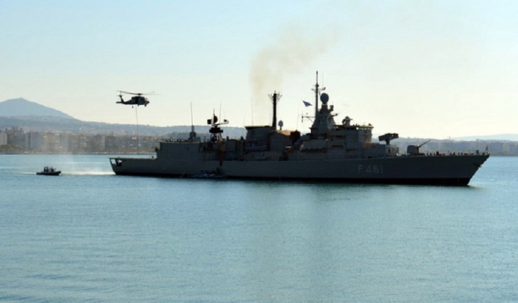 Παραμένει το θωρηκτό «Αβέρωφ» στο λιμάνι της Θεσσαλονίκης