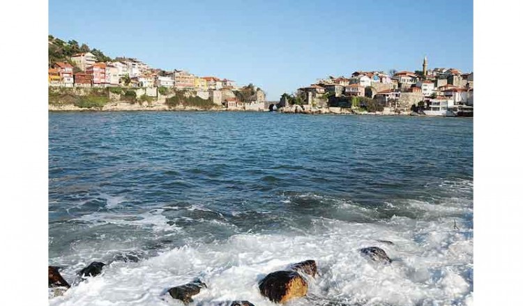 Η ιστορική πόλη Άμαστρις του Δυτικού Πόντου αποκαλύπτει την ιστορία 5.000 ετών