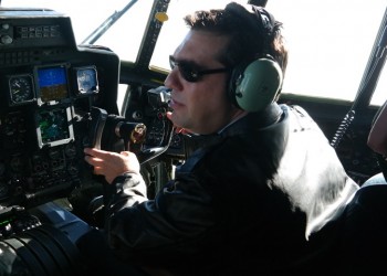 Σε F-16 o Τσίπρας για πτήση πάνω από το Αιγαίο