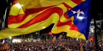 Στο τραπέζι όλα τα σενάρια για το μέλλον της Καταλονίας