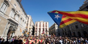 Προβάδισμα για τα κόμματα υπέρ της ανεξαρτησίας της Καταλονίας