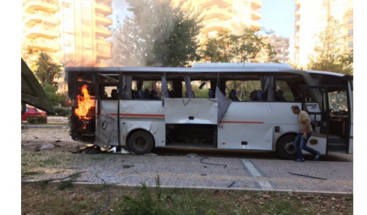 Βομβιστική επίθεση κατά αστυνομικών στη Μερσίνα της Τουρκίας