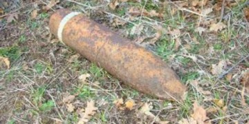 Βρέθηκε οβίδα σε διαμέρισμα στη Χαριλάου