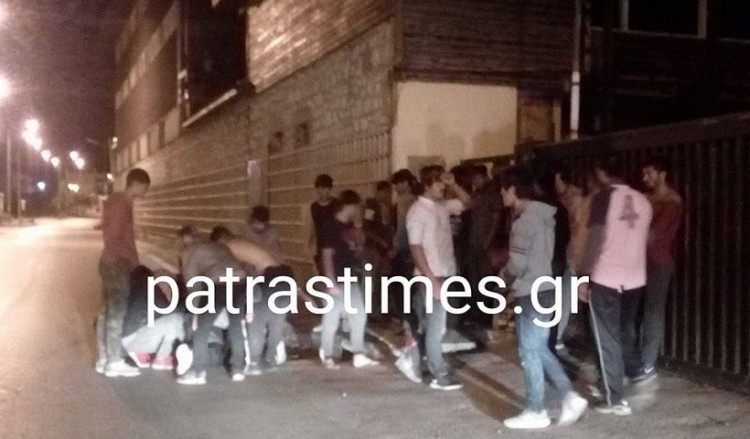 Μαχαίρωσαν μετανάστες στο λιμάνι της Πάτρας