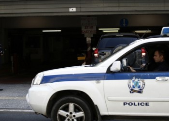 Σύλληψη ράπερ στην Καλλιθέα: Πουλούσε ναρκωτικά σε μαθητές