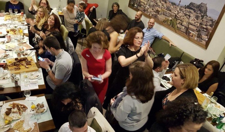 Το πρώτο γλέντι του Συλλόγου Ποντίων Αγγλίας ξεπέρασε κάθε προσδοκία!