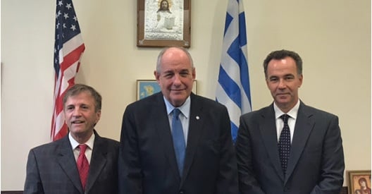 Νέα Υόρκη: Πρόταση στον Τέρενς Κουίκ να δημιουργηθεί Βουλή των νέων της ομογένειας