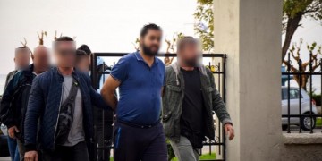 «Πες μας ότι είναι ISIS και θα σε αφήσουμε». Καταγγελία της συζύγου του «τζιχαντιστή της Αλεξανδρούπολης»