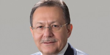 Παραιτήθηκε με αιχμές και… δάκρυα ο δήμαρχος του Μπαλικεσίρ