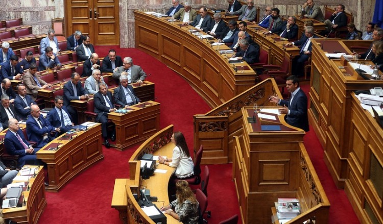 Στην Ολομέλεια της Βουλής η μάχη για τη Συμφωνία των Πρεσπών 4