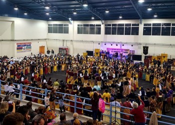 Η μεγάλη ποντιακή συναυλία μετά το 5ο Αντάμωμα Ποντιακών Χορών στον Άγιο Δημήτριο Κοζάνης (φωτο)