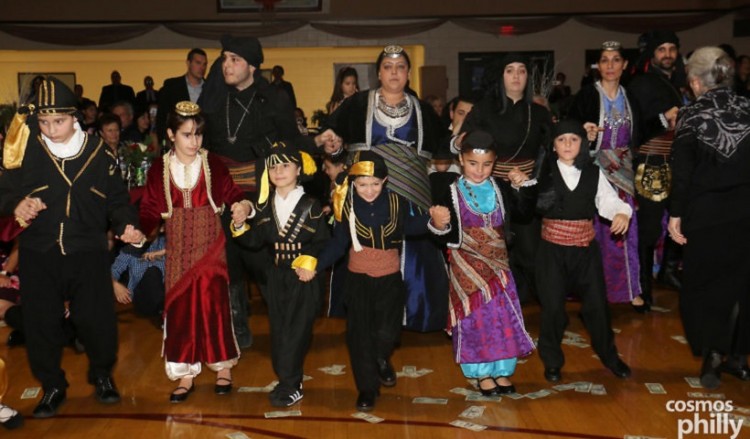 Έλαμψε η νέα γενιά στη γιορτή για τα 78 χρόνια των «Ακριτών» Φιλαδέλφειας ΗΠΑ (φωτο-βίντεο)