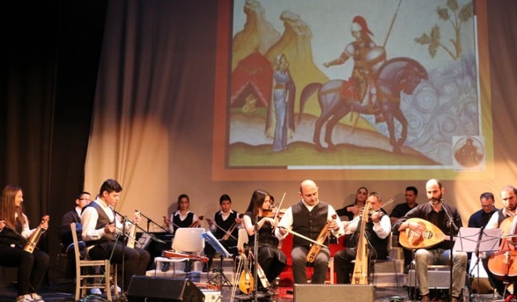 Μελωδίες, ήχοι και εικόνες για τον Διγενή Ακρίτα από τους «Ακρίτες του Πόντου» μάγεψαν τον κόσμο (φωτο)