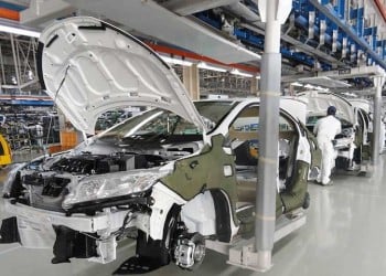 Ετοιμάζει τουρκικό αυτοκίνητο ο Ερντογάν