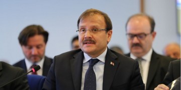 Τουρκικό ΥΠΕΞ: Η Ελλάδα ρίχνει το επίπεδο